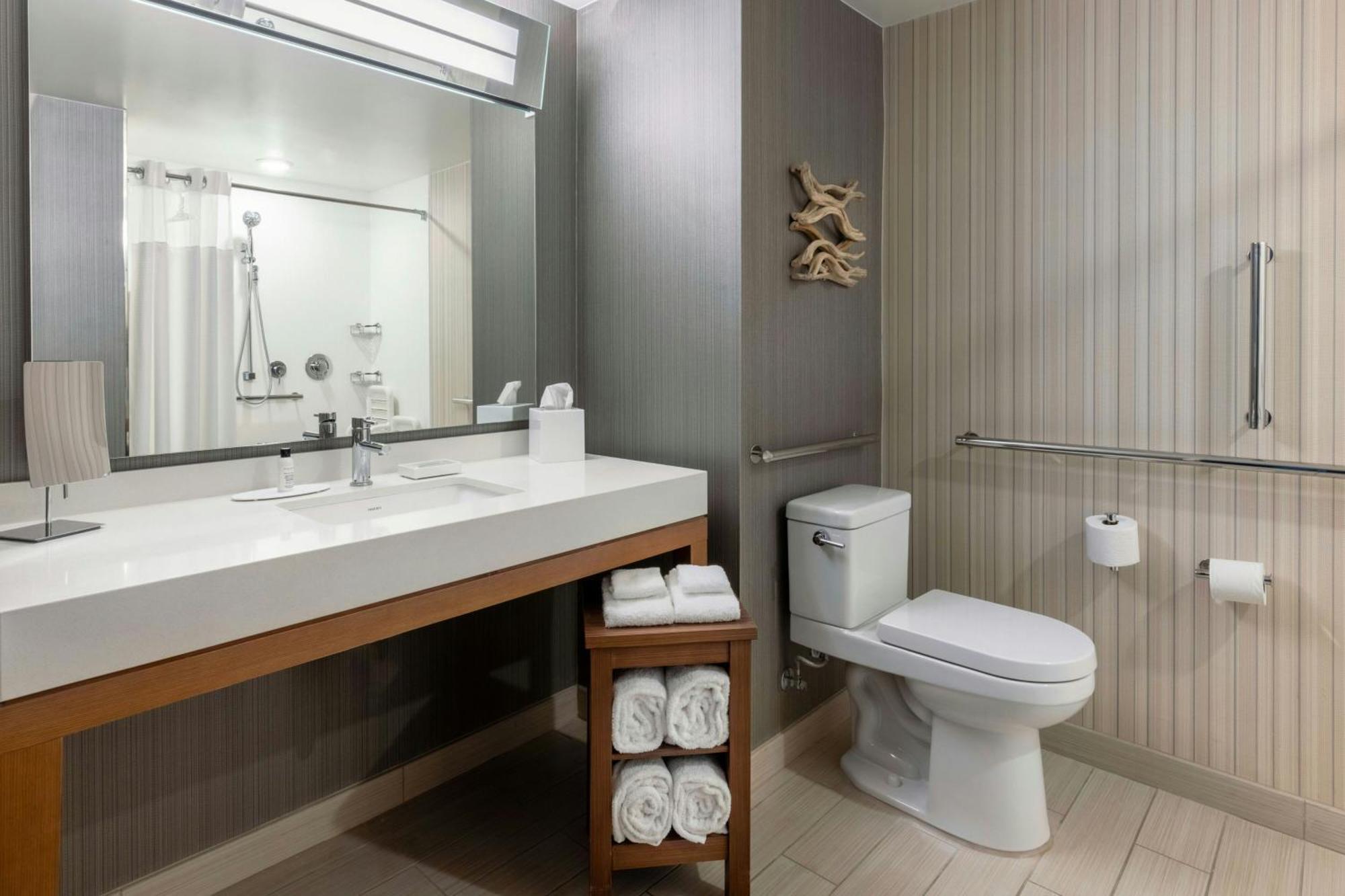 Courtyard Amelia Island Hotel Фернандина Бийч Екстериор снимка